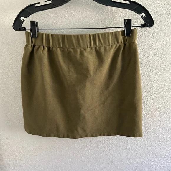 Shinestar Mini Skirt Hunter Green Size: Medium - Picture 3 of 6